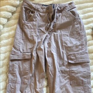 Tan Cargo Pants with Relaxed Fit and Durable Fabric